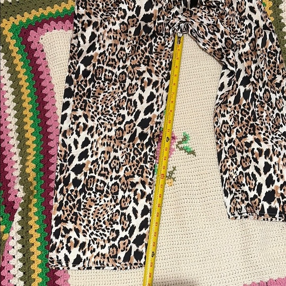 Lulu's Brown and Black Cropped Leopard Print Pants - Picture 11 of 12